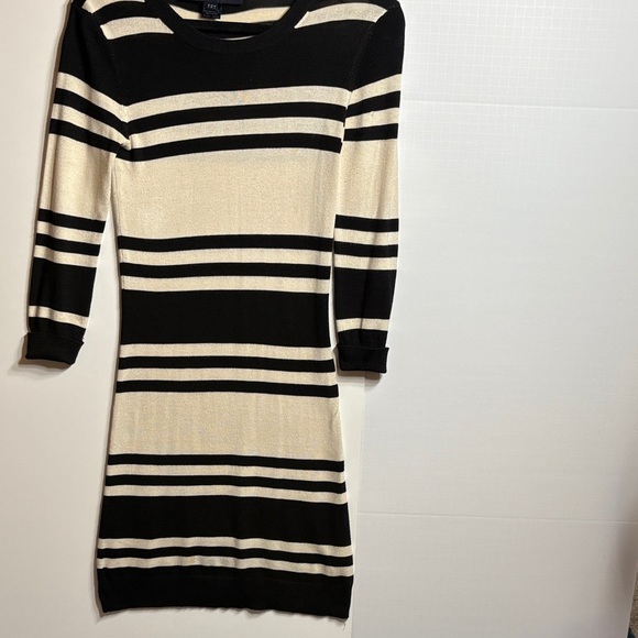 French Connection Black and Cream Striped Long Sleeve Dress, size 6. - Picture 1 of 5